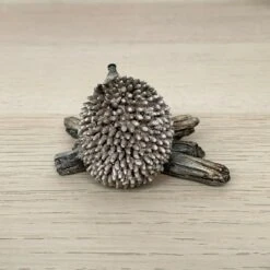 Darthome Limited Miniature Pair Of Hedgehogs On Branch 8 Darthome Limited Miniature Pair Of Hedgehogs On Branch -Decor Garden Shop 101 4883469c b6a0 4013 ba36 c1626338ef7b