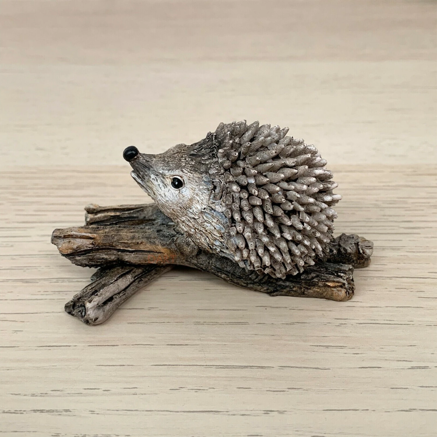 Darthome Limited Miniature Pair Of Hedgehogs On Branch 5 Darthome Limited Miniature Pair Of Hedgehogs On Branch - Image 5
