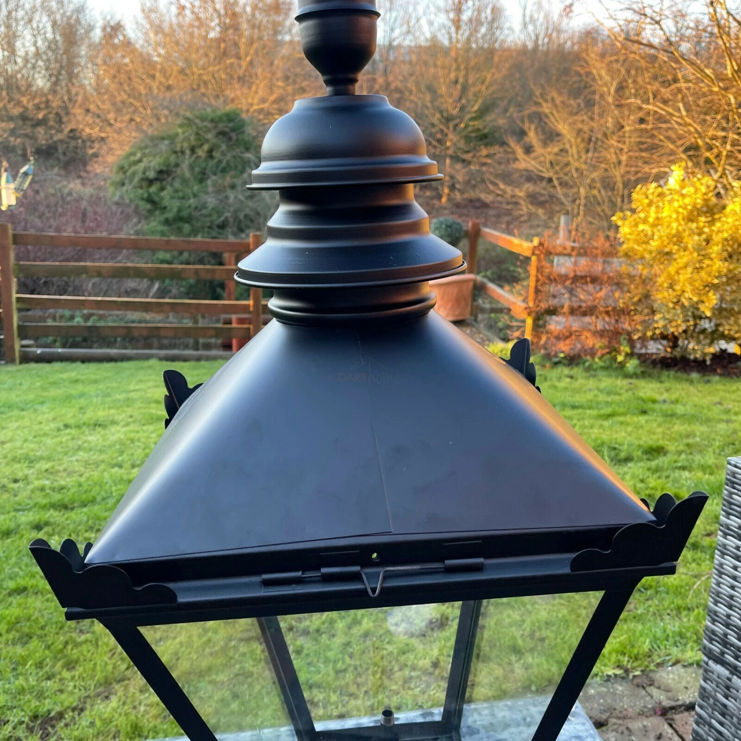 Darthome Limited Black Victorian Style Street Post Lamp 90cm 2 Darthome Limited Black Victorian Style Street Post Lamp 90cm - Image 2