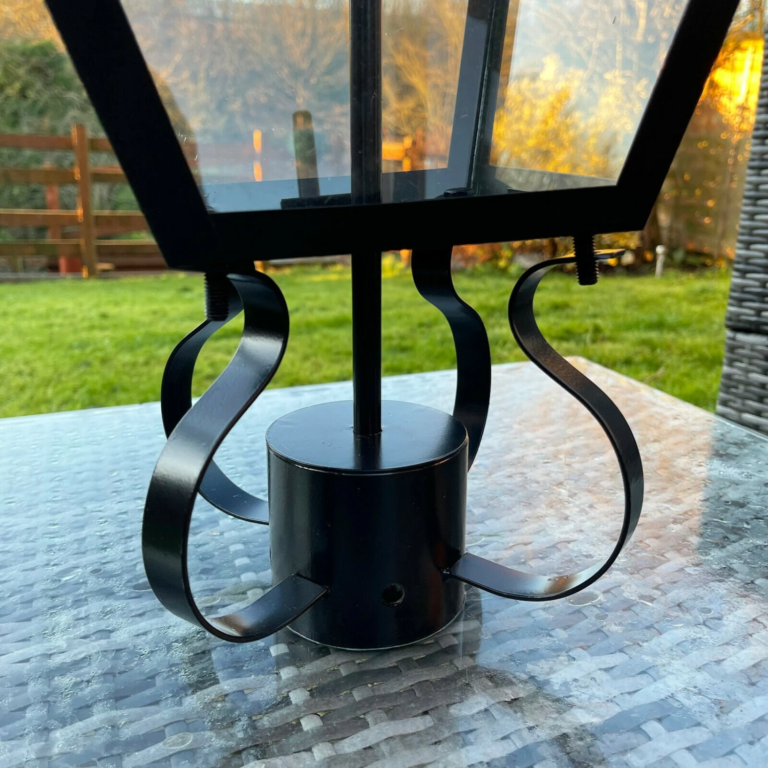 Darthome Limited Black Victorian Style Street Post Lamp 90cm 3 Darthome Limited Black Victorian Style Street Post Lamp 90cm - Image 3