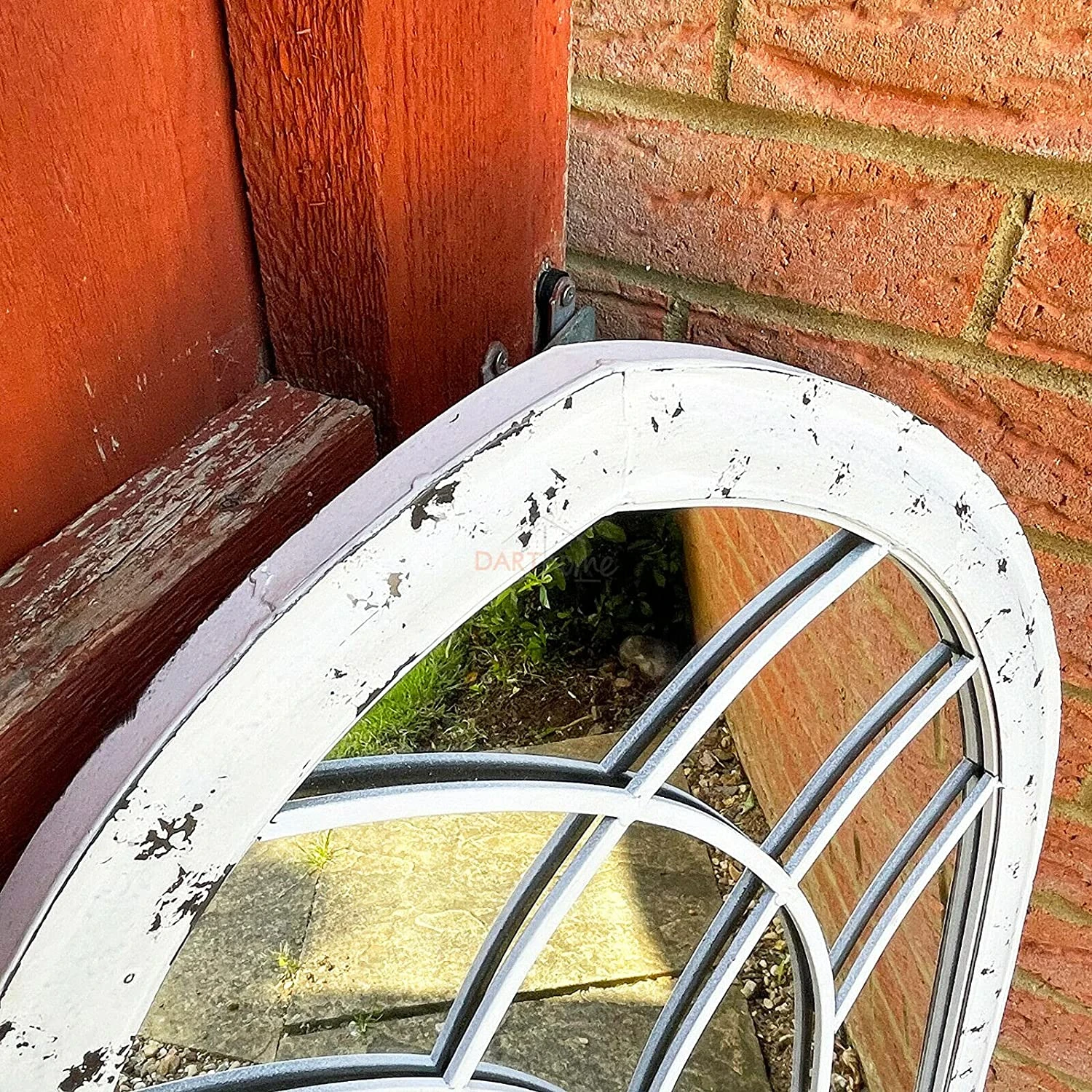 Darthome Limited Distressed White Arched Garden Mirror 2 Darthome Limited Distressed White Arched Garden Mirror - Image 2