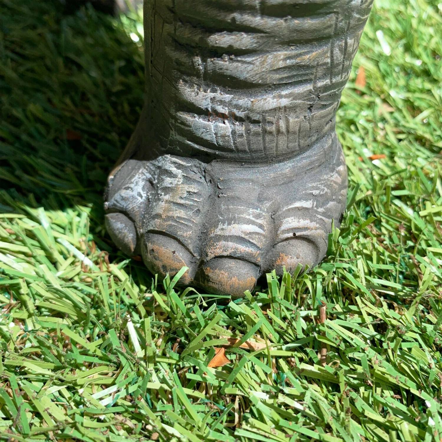 Darthome Limited Grey Lucky Elephant Garden Sculpture Large 42cm 3 Darthome Limited Grey Lucky Elephant Garden Sculpture Large 42cm - Image 3