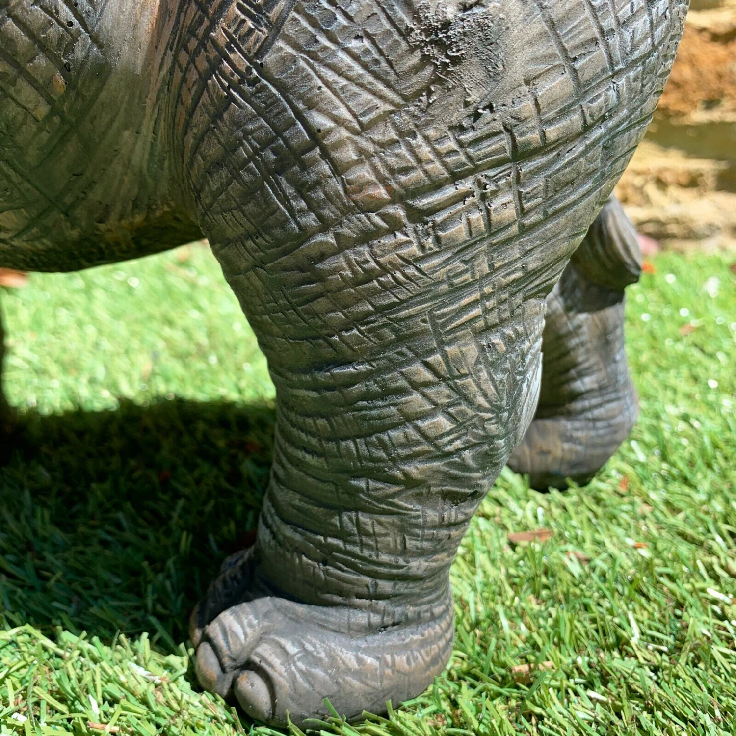 Darthome Limited Grey Lucky Elephant Garden Sculpture Large 42cm 4 Darthome Limited Grey Lucky Elephant Garden Sculpture Large 42cm - Image 4