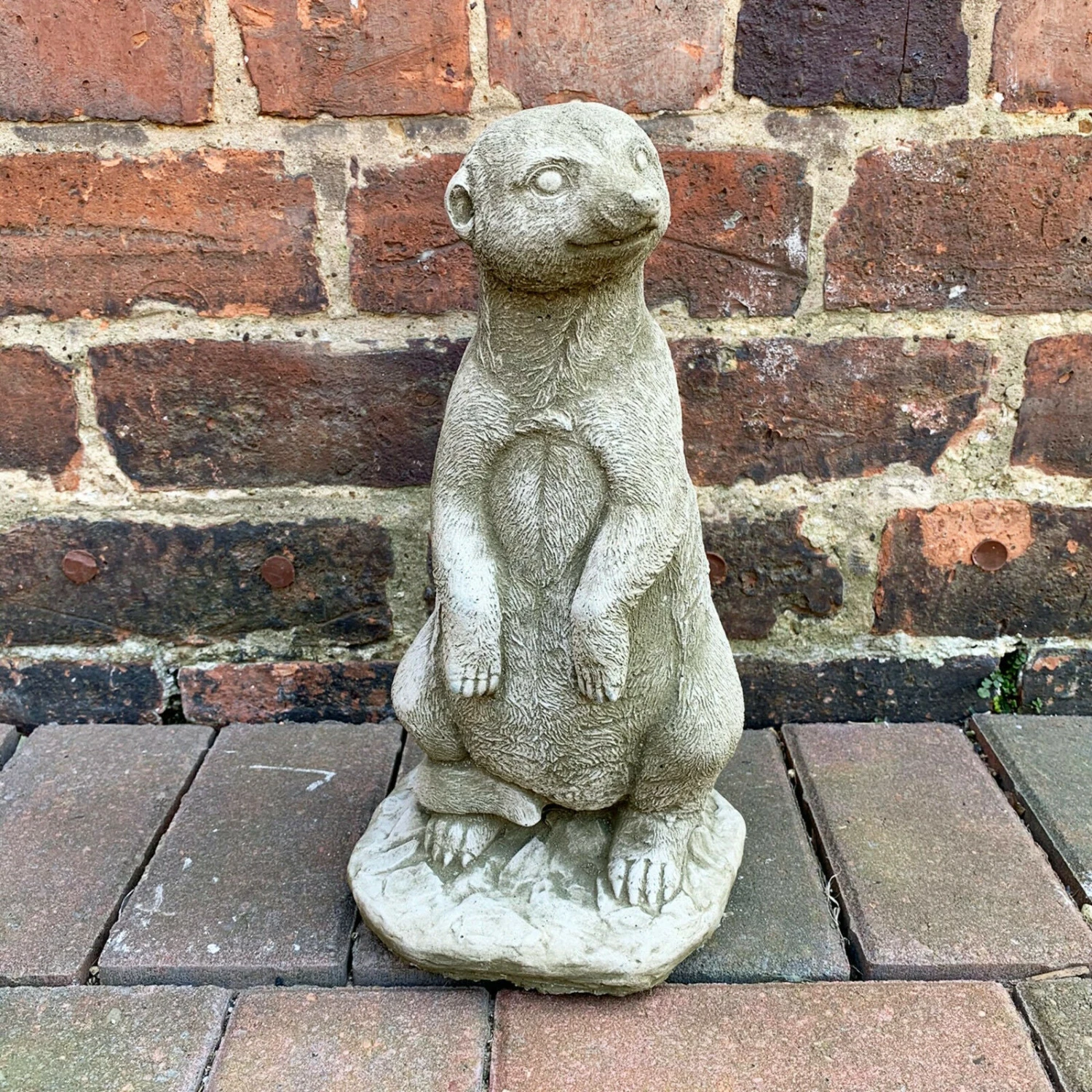 Darthome Limited Stone Meerkat Garden Sculpture 5kg 1 Darthome Limited Stone Meerkat Garden Sculpture 5kg