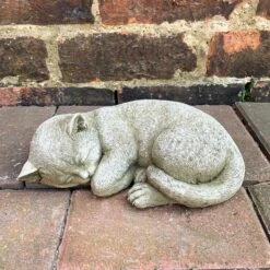 Darthome Limited Stone Sleeping Kitten Cat Garden Memorial Sculpture 2.8kg
