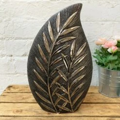 Darthome Limited Ceramic Willow Leaf Vase