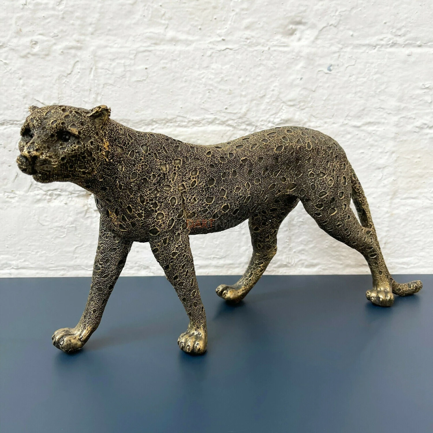 Darthome Limited Gold Spotted Distressed Leopard Ornament 1 Darthome Limited Gold Spotted Distressed Leopard Ornament