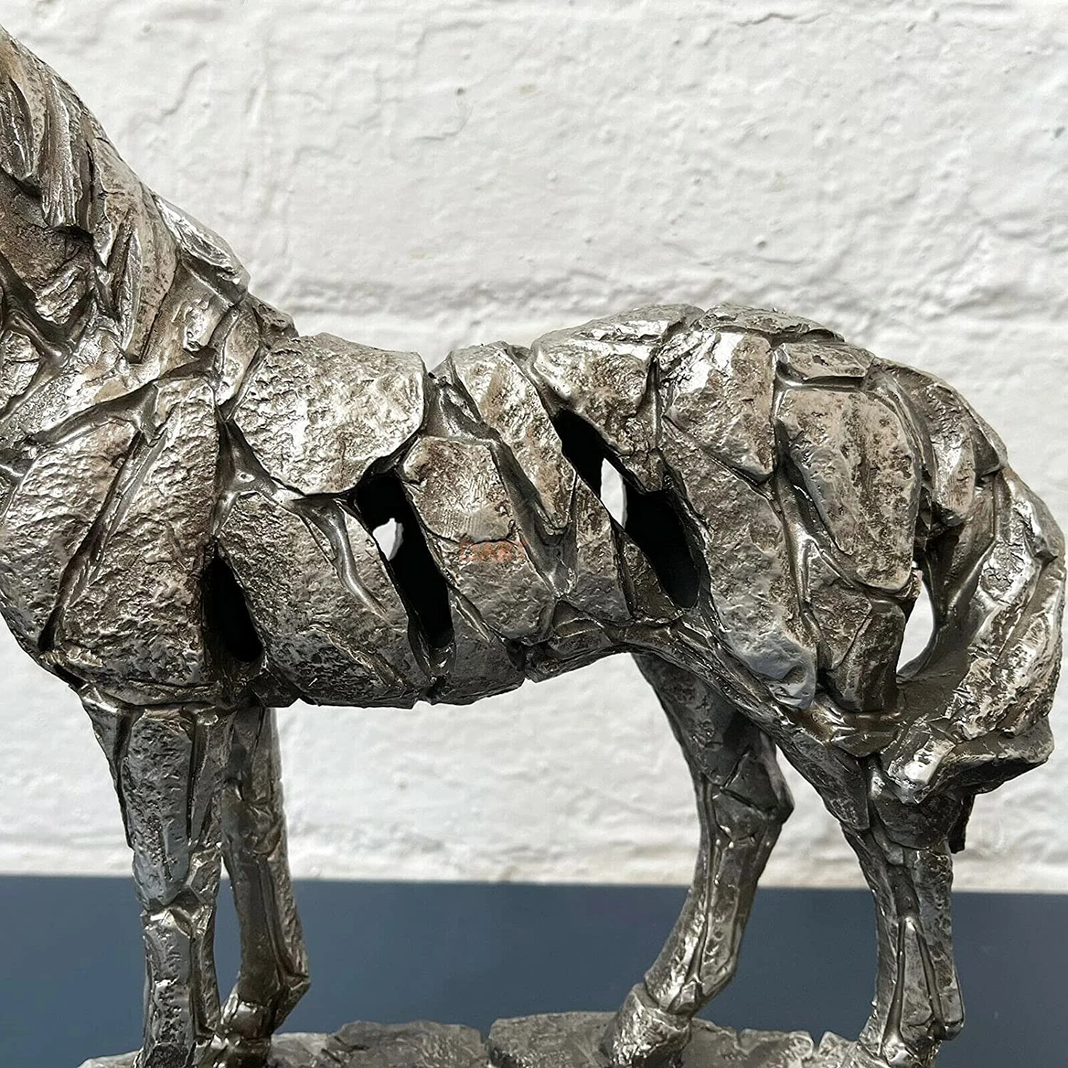 Darthome Limited Natural World Standing Horse Ornament 3 Darthome Limited Natural World Standing Horse Ornament - Image 3