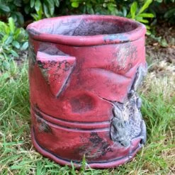 Darthome Limited Cement Red Jug Hedgehog Planter -Decor Garden Shop 35 0ae10d3f 2f94 4c33 9bb4 def2977d7c31