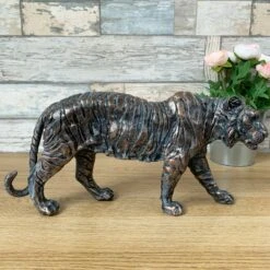 Darthome Limited Bronze Bengal Tiger Ornament 6 Darthome Limited Bronze Bengal Tiger Ornament -Decor Garden Shop 3 2ec94945 2b9d 46cc 8c03 25df3c081d01 2