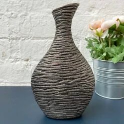 Darthome Limited Gun Metal Leaf Vase -Decor Garden Shop 4 88b68014 3294 442b 8ff9 07d16c8b99f8