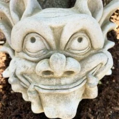 Darthome Limited Stone Bony Finger Gargoyle Wall Plaque -Decor Garden Shop 72 e25c5677 6bf1 4854 8726 adf6f0454bf9