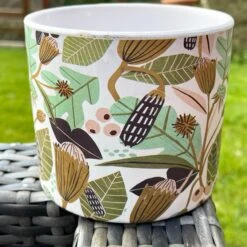 Darthome Limited Ceramic Leaf Foliage Plant Pot Holder 10cm -Decor Garden Shop IMG 3002.JPEG edited285