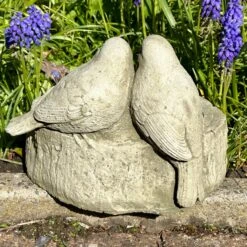 Darthome Limited Stone Robins On Log Bird Feeder -Decor Garden Shop IMG 5062 JPEG