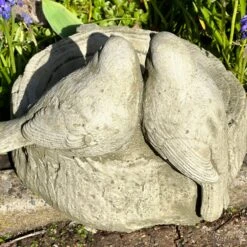 Darthome Limited Stone Robins On Log Bird Feeder -Decor Garden Shop IMG 5063 JPEG