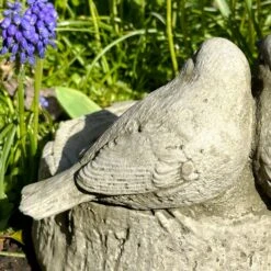 Darthome Limited Stone Robins On Log Bird Feeder -Decor Garden Shop IMG 5065 JPEG