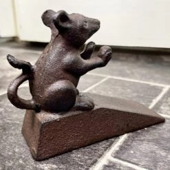 Darthome Limited Cast Iron Mouse Door Wedge 9 Darthome Limited Cast Iron Mouse Door Wedge -Decor Garden Shop IMG 6050.JPEG edited11