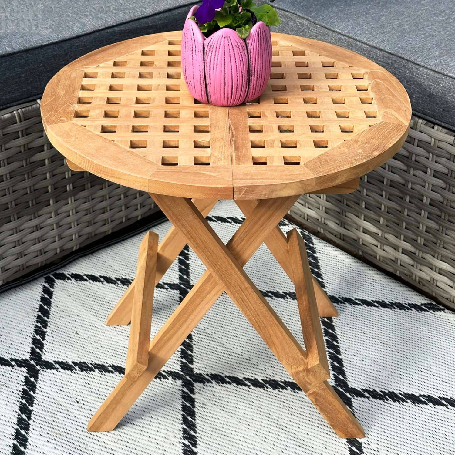 Darthome Limited Teak Round Folding Picnic Table 1 Darthome Limited Teak Round Folding Picnic Table