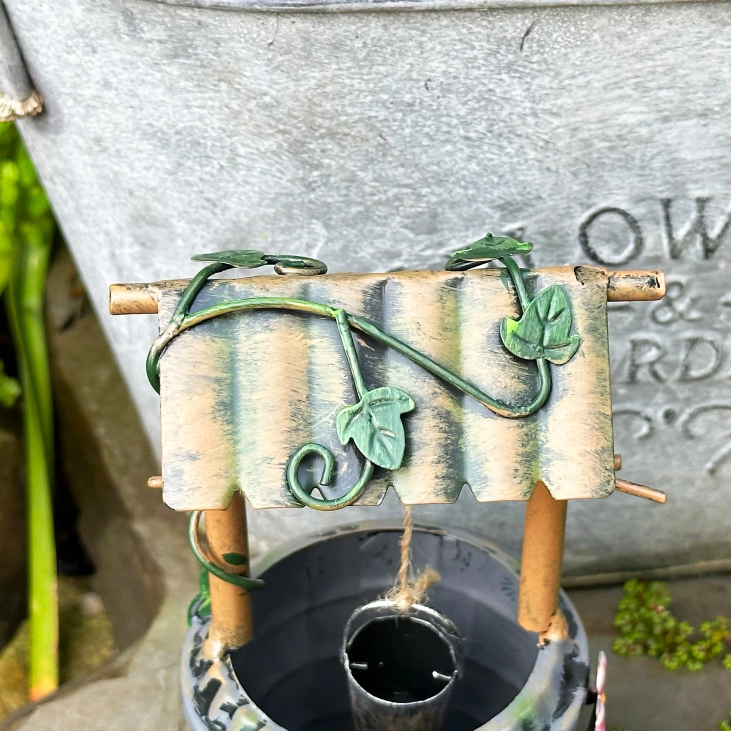 Darthome Limited Mini Fairy Garden Wishing Well Ornament 2 Darthome Limited Mini Fairy Garden Wishing Well Ornament - Image 2