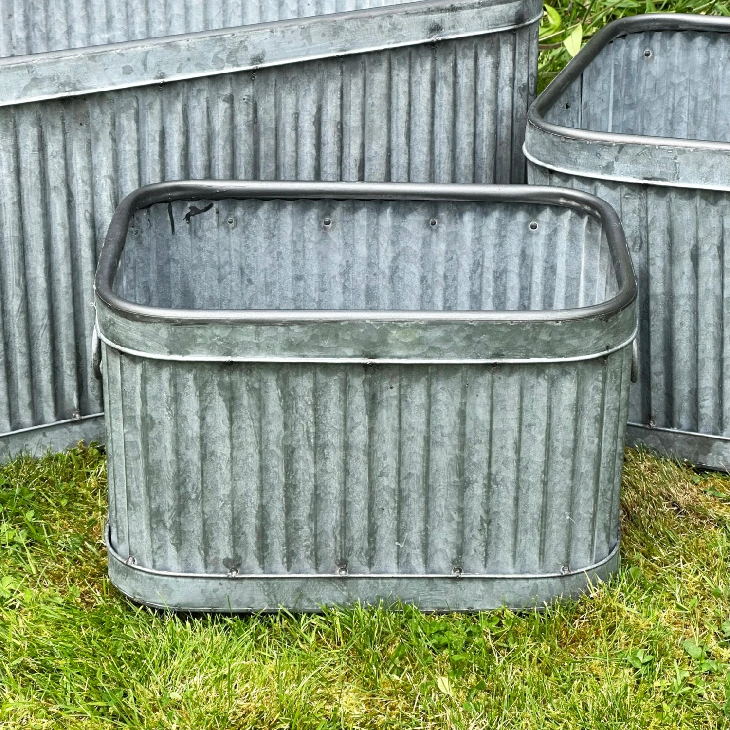 Darthome Limited Set Of 3 Galvanised Rectangle Tub Planters 3 Darthome Limited Set Of 3 Galvanised Rectangle Tub Planters - Image 3