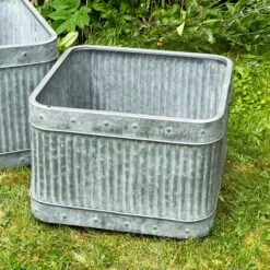 Darthome Limited Set Of 3 Galvanised Square Tub Planters -Decor Garden Shop IMG 8166 JPEG