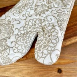 Darthome Limited Spiral Floral Gauntlets Set Of 2 11 Darthome Limited Spiral Floral Gauntlets Set Of 2 -Decor Garden Shop IMG 9100