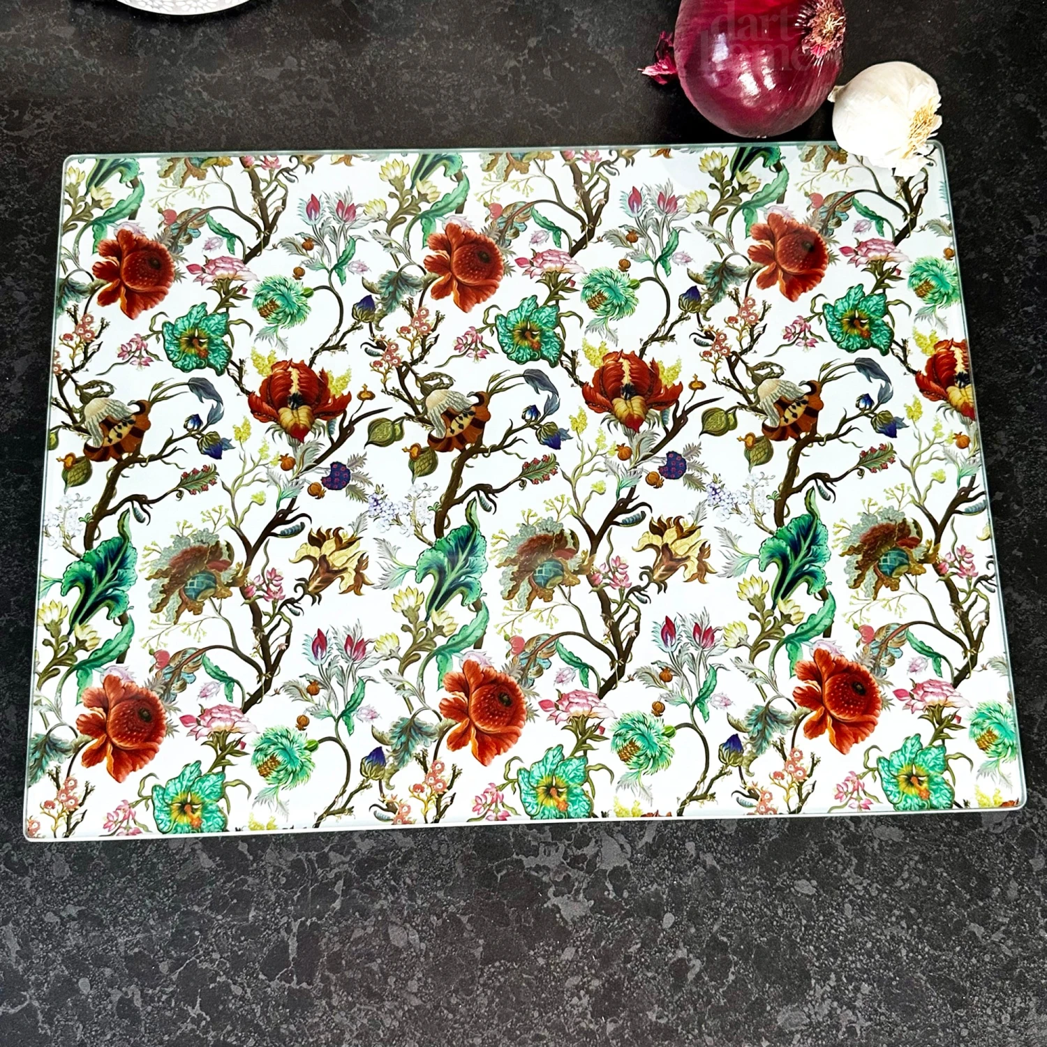 Darthome Limited William Morris Anthina Glass Chopping Board 1 Darthome Limited William Morris Anthina Glass Chopping Board