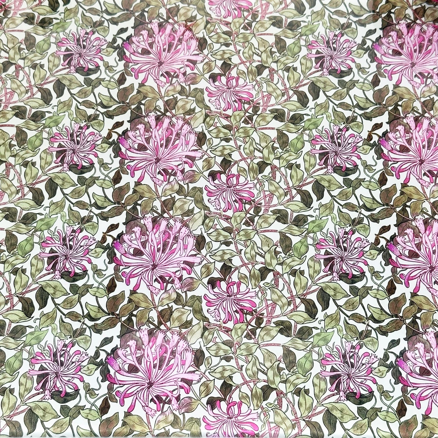 Darthome Limited Honeysuckle Tempered Glass Chopping Board 2 Darthome Limited Honeysuckle Tempered Glass Chopping Board - Image 2