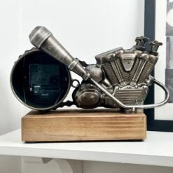 Darthome Limited Silver Motorcycle Engine Clock -Decor Garden Shop IMG 9593 JPEG