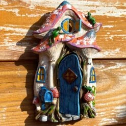 Darthome Limited Resin Fairy Door Ornament 17cm -Decor Garden Shop IMG E0021 editedQ