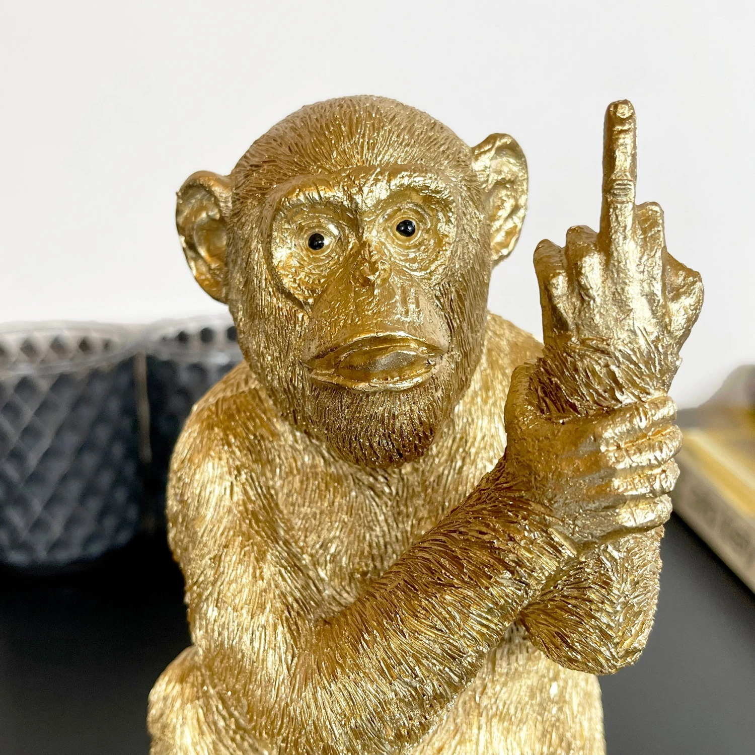 Darthome Limited Gold Up Yours Monkey Ornament 11x19x11cm 3 Darthome Limited Gold Up Yours Monkey Ornament 11x19x11cm - Image 3