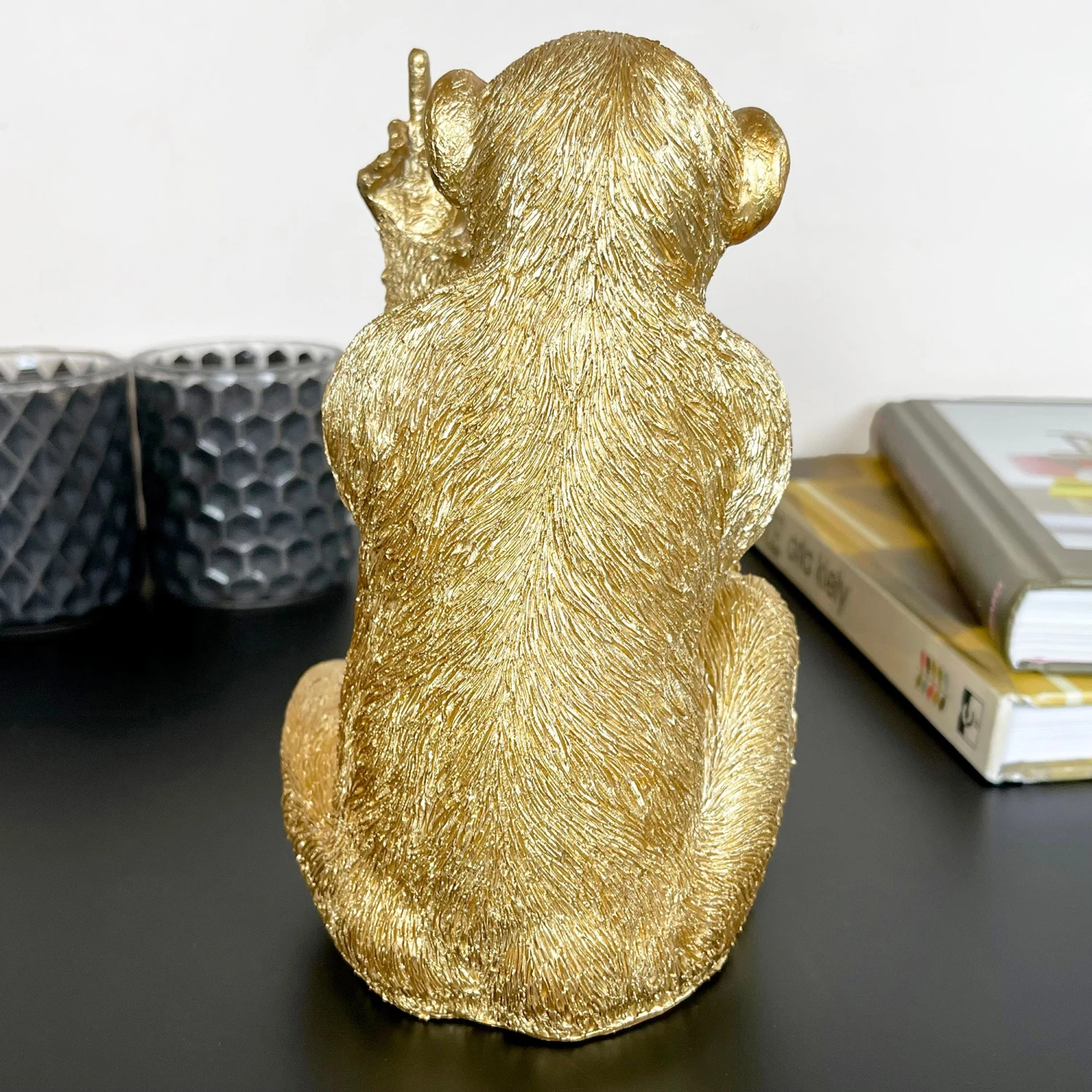 Darthome Limited Gold Up Yours Monkey Ornament 11x19x11cm 4 Darthome Limited Gold Up Yours Monkey Ornament 11x19x11cm - Image 4