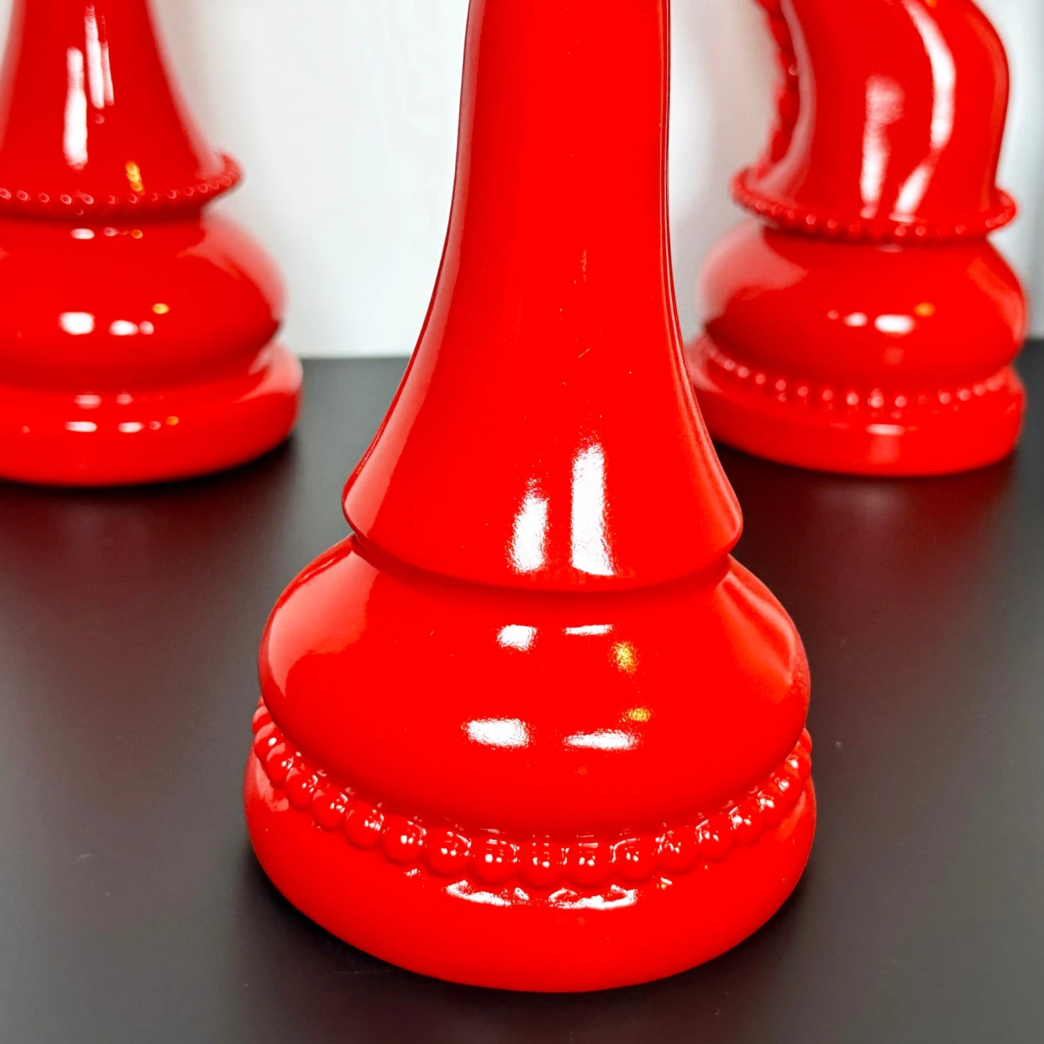 Darthome Limited 3pc Red Giant Chess Statues 14 Darthome Limited 3pc Red Giant Chess Statues - Image 14