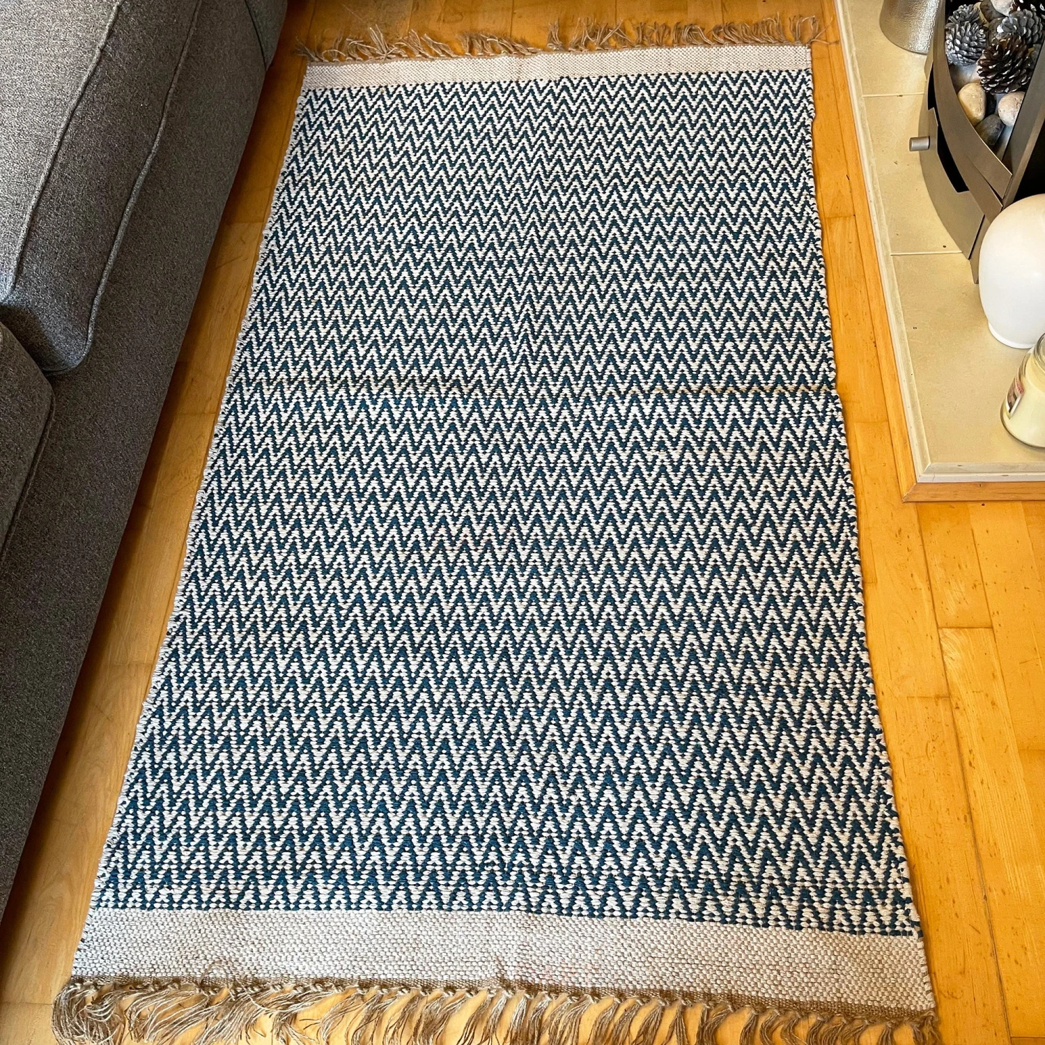 Darthome Limited Blue Geometric Living Room Rug 90x150cm 4 Darthome Limited Blue Geometric Living Room Rug 90x150cm - Image 4