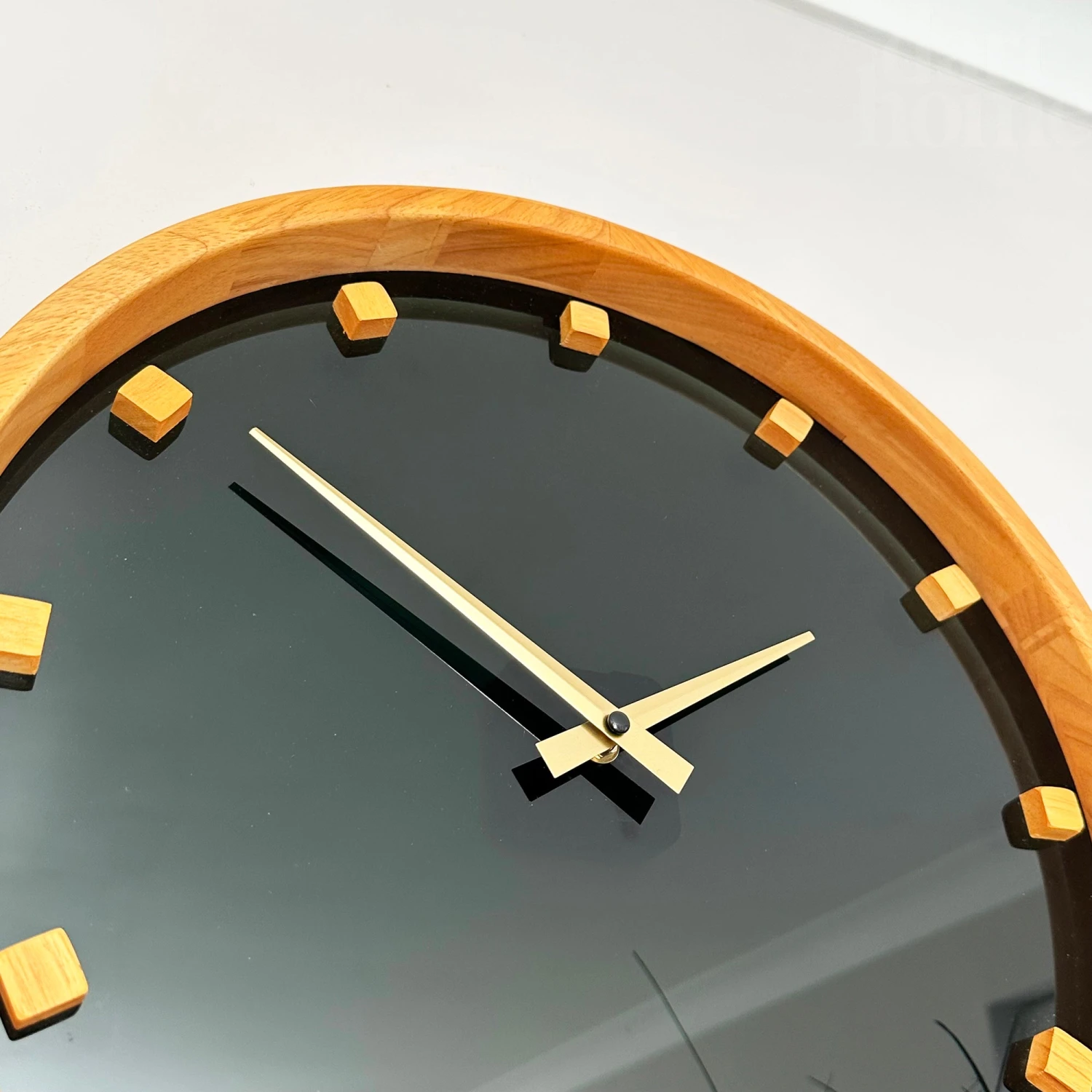 Darthome Limited Minimalist Blue Faced Wall Clock 6 Darthome Limited Minimalist Blue Faced Wall Clock - Image 6