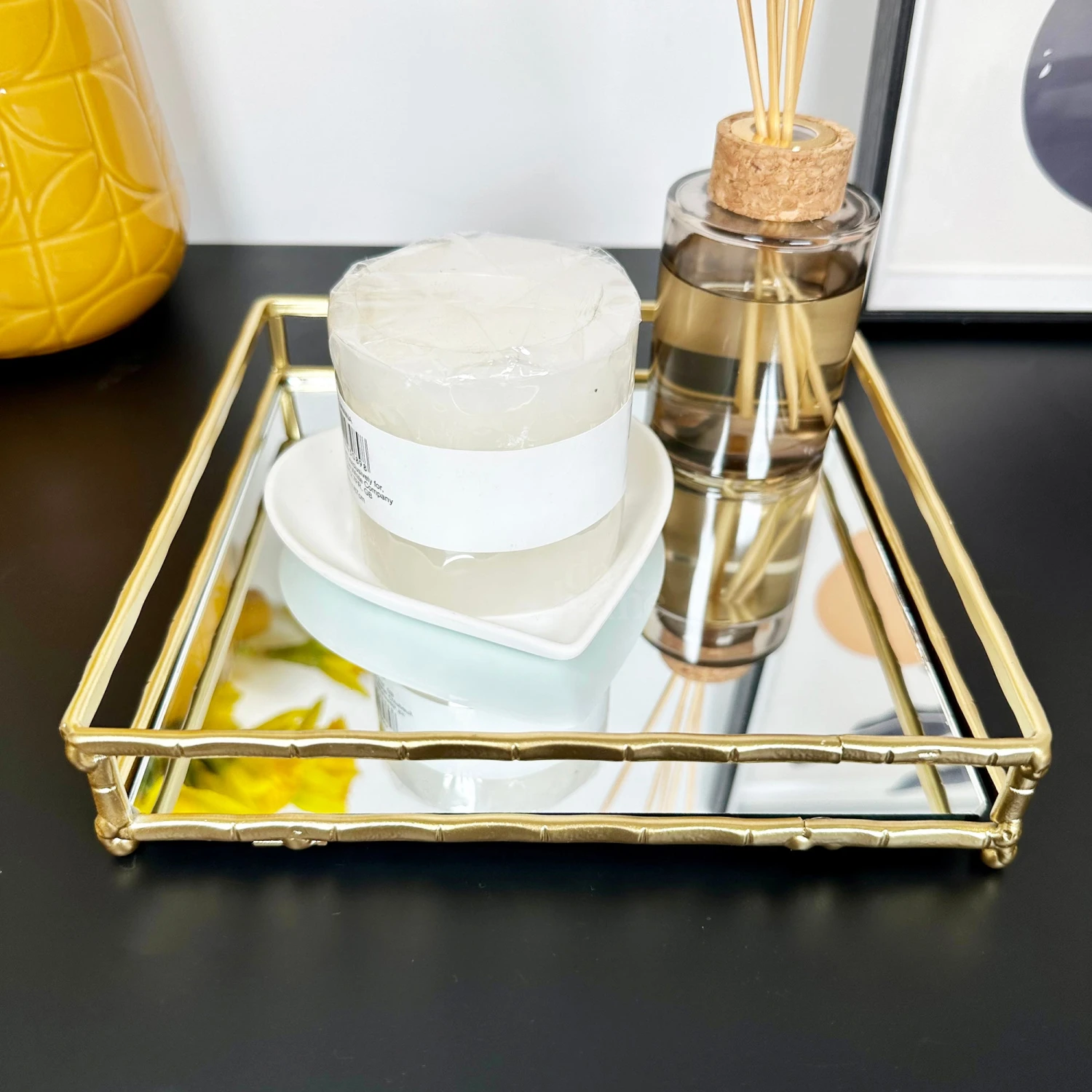 Darthome Limited Set Of 2 Square Gold Mirrored Trays 4 Darthome Limited Set Of 2 Square Gold Mirrored Trays - Image 4