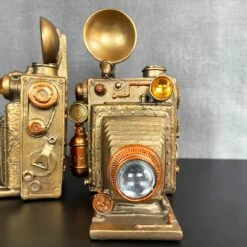 Darthome Limited Camera Steampunk Bookends Set -Decor Garden Shop IMG E0959