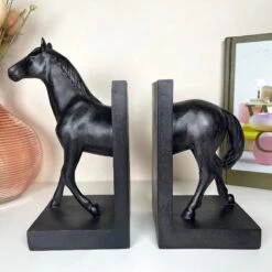 Darthome Limited Large Black Horse Bookends Set
