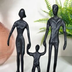 Darthome Limited Cast Iron Walking Family Of 3 Figurine 9 Darthome Limited Cast Iron Walking Family Of 3 Figurine -Decor Garden Shop IMG E1202