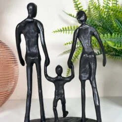 Darthome Limited Cast Iron Walking Family Of 3 Figurine 13 Darthome Limited Cast Iron Walking Family Of 3 Figurine -Decor Garden Shop IMG E1206