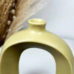 Darthome Limited Oval Donut Vases -Decor Garden Shop IMG E1215 b5db6630 14b1 48e1 95a7 f287a1698f31