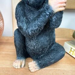 Darthome Limited Black Up Yours Monkey Ornament 11x19x11cm 10 Darthome Limited Black Up Yours Monkey Ornament 11x19x11cm -Decor Garden Shop IMG E1273