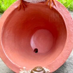 Darthome Limited Robin On Plant Pot Bird Feeder 10 Darthome Limited Robin On Plant Pot Bird Feeder -Decor Garden Shop IMG E1297