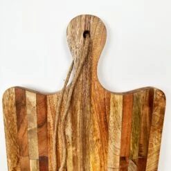 Darthome Limited Mango Wood Chopping Boards With Handle -Decor Garden Shop IMG E1559