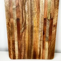 Darthome Limited Mango Wood Chopping Boards With Handle -Decor Garden Shop IMG E1562