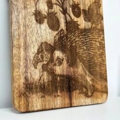 Darthome Limited Engraved Woodland Hedgehog Serving Board -Decor Garden Shop IMG E1606 23b3bcbb b904 4e97 9b45 f3978d752616