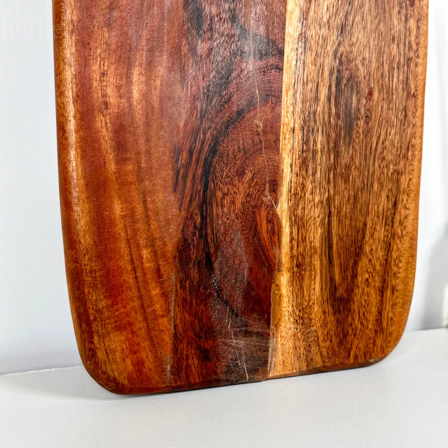 Darthome Limited 55cm Acacia Wood Chopping Board 6 Darthome Limited 55cm Acacia Wood Chopping Board - Image 6