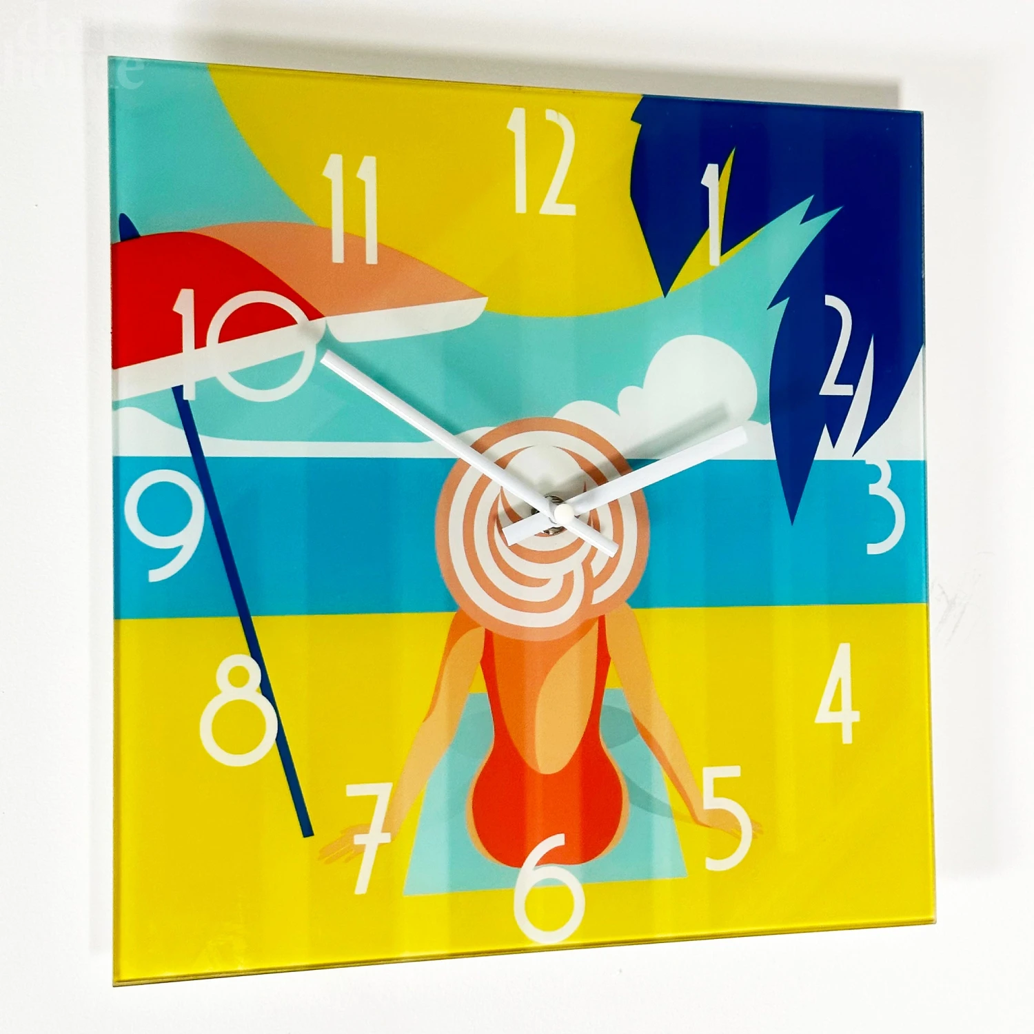 Darthome Limited South Beach Lounging Glass Wall Clock 5 Darthome Limited South Beach Lounging Glass Wall Clock - Image 5