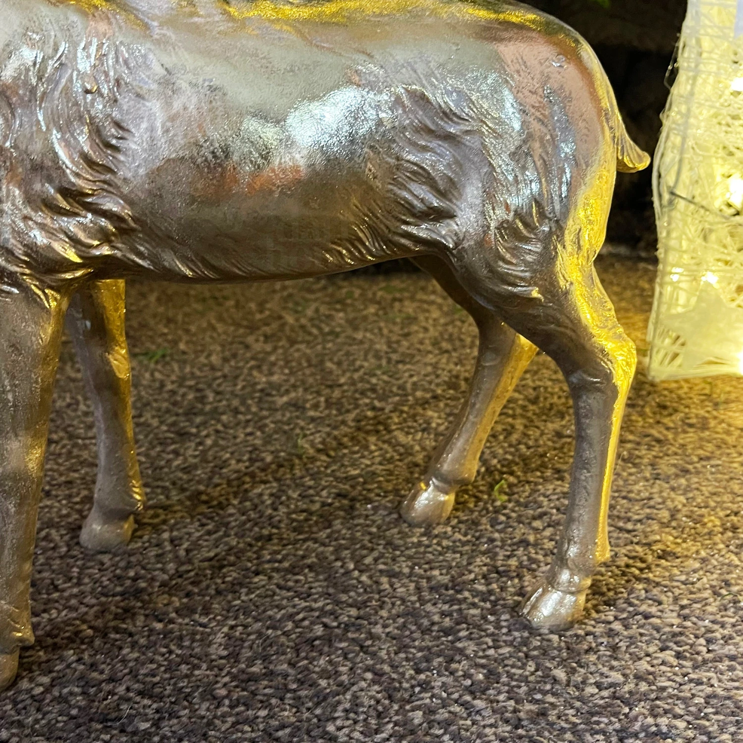 Darthome Limited Champagne Gold Stag Ornament 40x25x13cm 4 Darthome Limited Champagne Gold Stag Ornament 40x25x13cm - Image 4