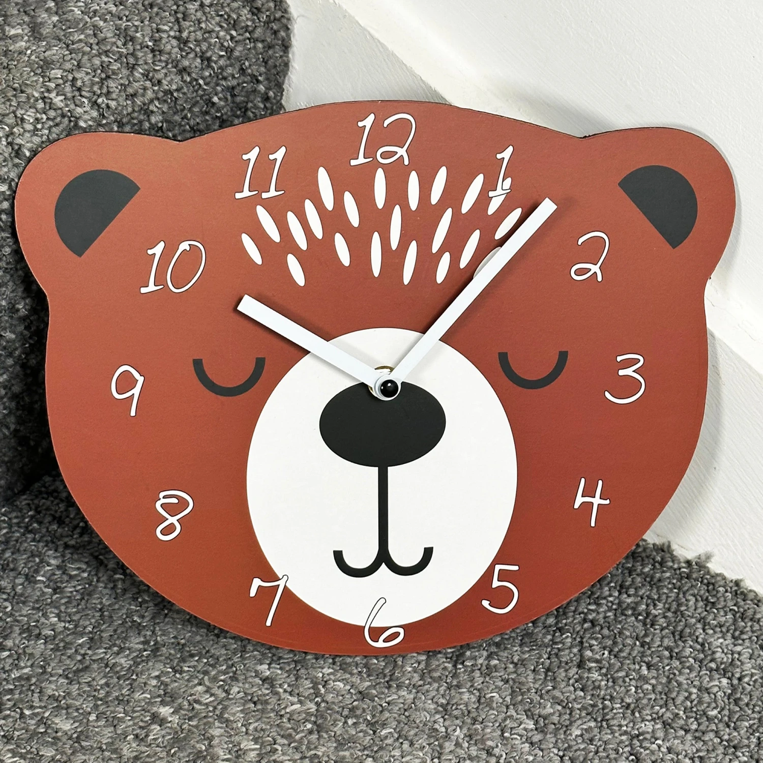 Darthome Limited Brown Bear Head Childrens Wall Clock 1 Darthome Limited Brown Bear Head Childrens Wall Clock
